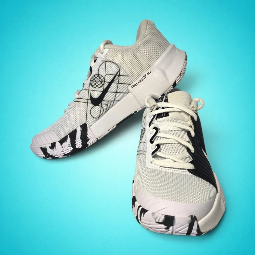 Women's Nike Air Zoom Challenge Pickleball Black/White Shoes FQ4155 100, Size 5